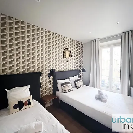 Daire Urban Flat 02 - Beautiful 4 Bdr Flat In Heart Of