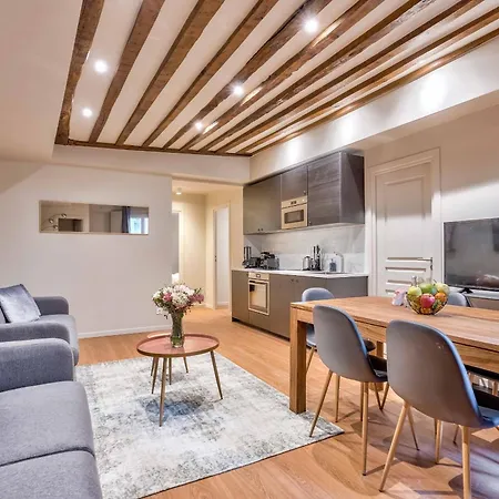 Apartment Urban Flat 02 - Beautiful 4 Bdr Flat In Heart Of